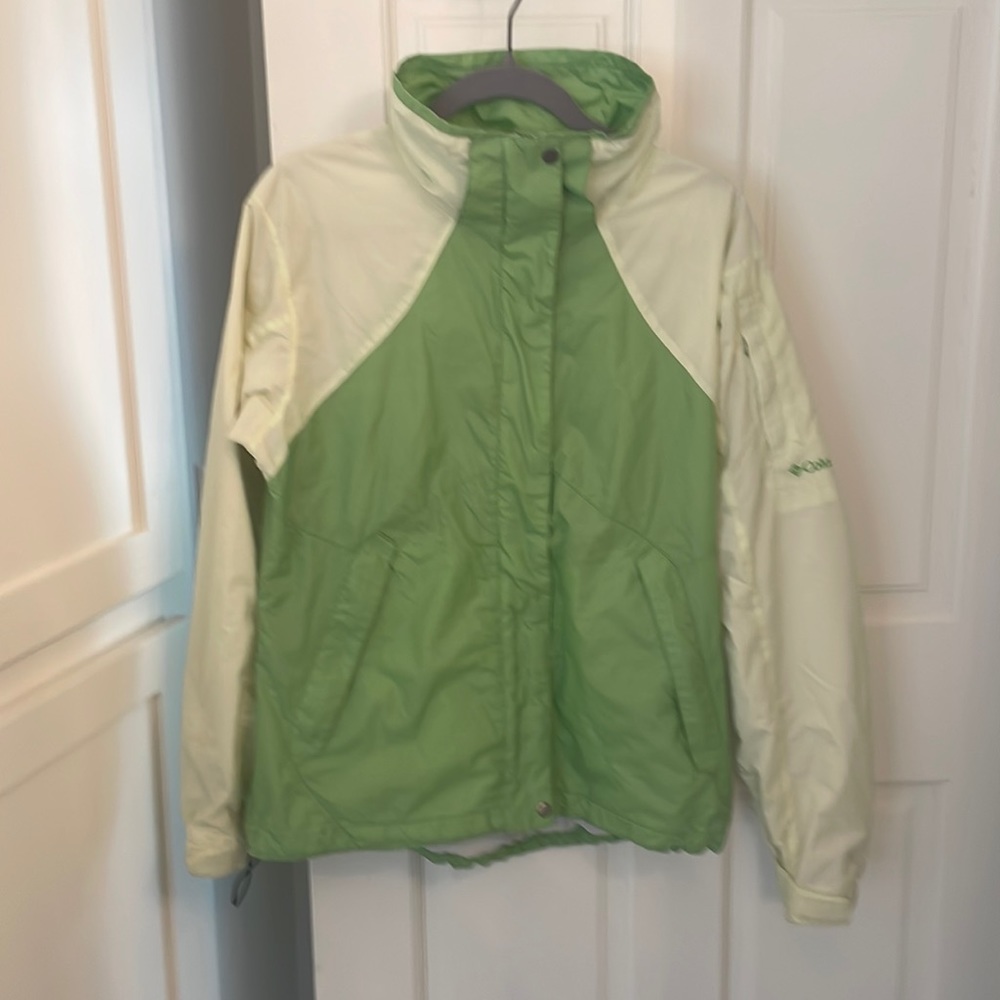 Columbia Women’s Spring jacket-green and yellow